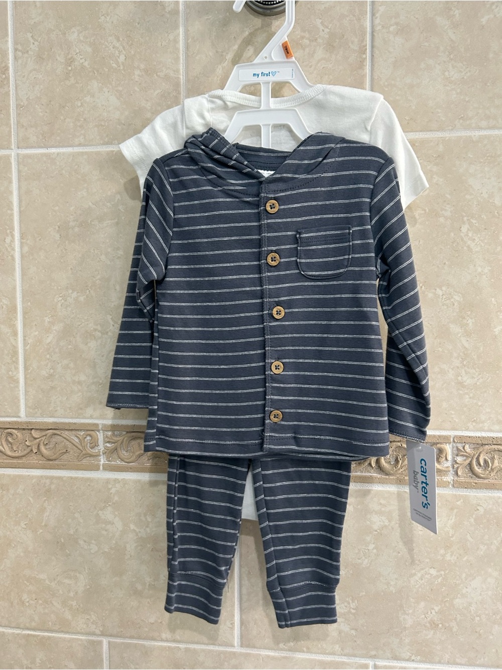 Carter’s Three Piece Set New Family Favorite NWT